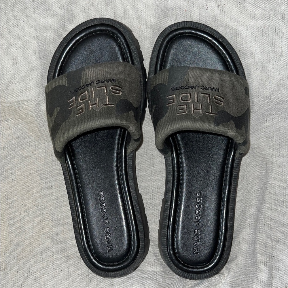 Marc Jacobs Cano Multi The LUG Sole Slide Size 11 Sandals With Box